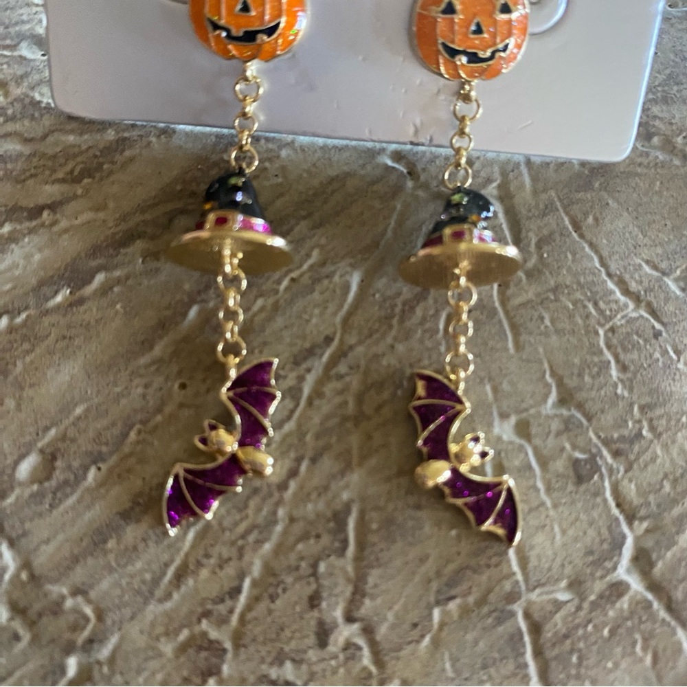 Sugarfix Baublebar Pumpkin Witch Hat Bat Creatures Drop Halloween Earrings NWT - Picture 5 of 10